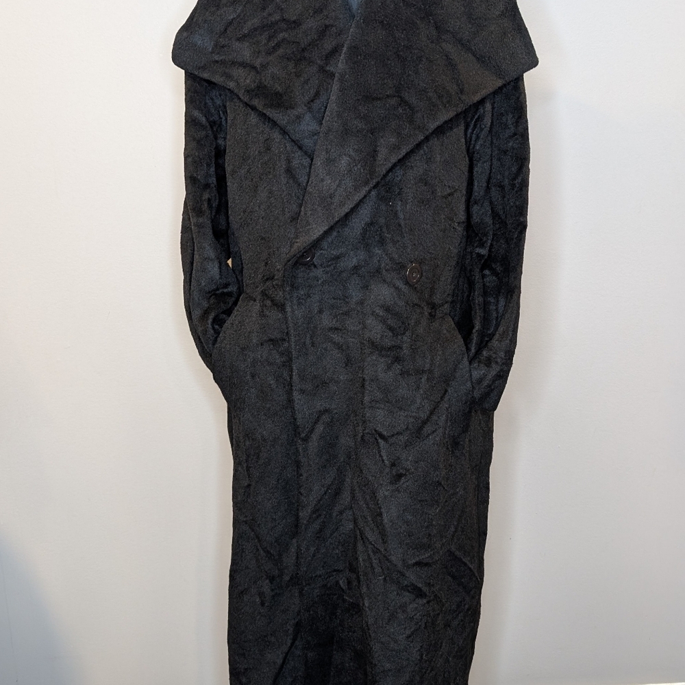 Louis Féraud - Picture 5 of 8